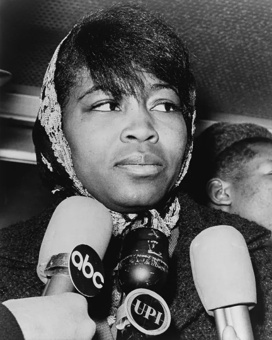 Framed Print : Betty Shabazz (1934-1997), wife of Malcolm X, leaving Bellevue Hospital morgue after identifying the body of her slain husband, Malcolm X, in New York City, February 21, 1965