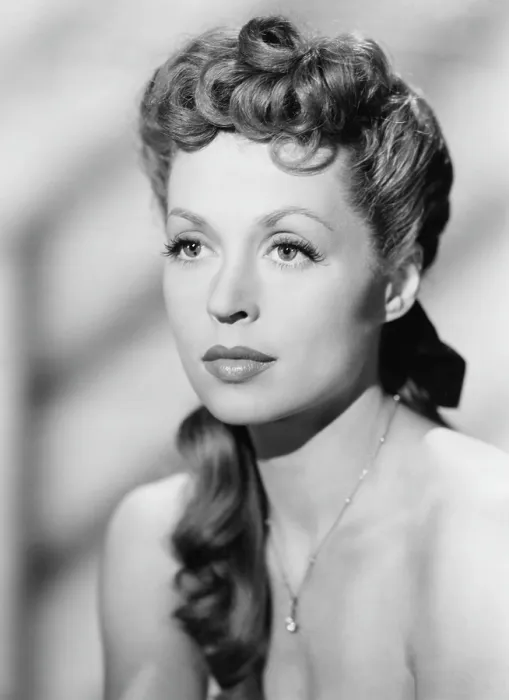 Framed Print : BEWARE OF PITY, Lilli Palmer, 1946 Framed Print : BEWARE OF PITY, Lilli Palmer, 1946