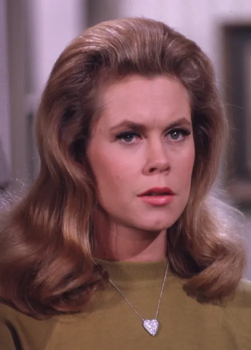 Framed Print : BEWITCHED, Elizabeth Montgomery, 1964-1972