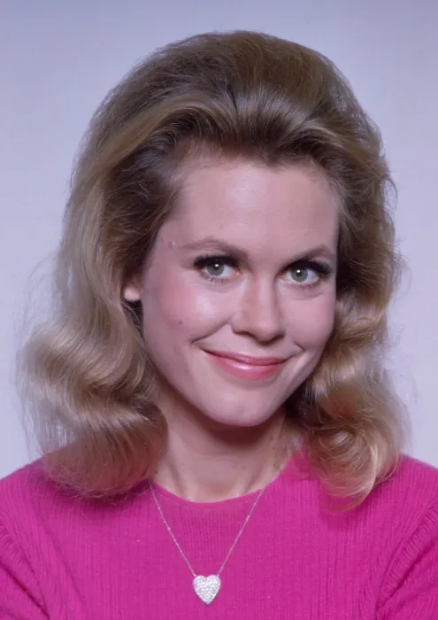 Framed Print : BEWITCHED, Elizabeth Montgomery, 1964-1972