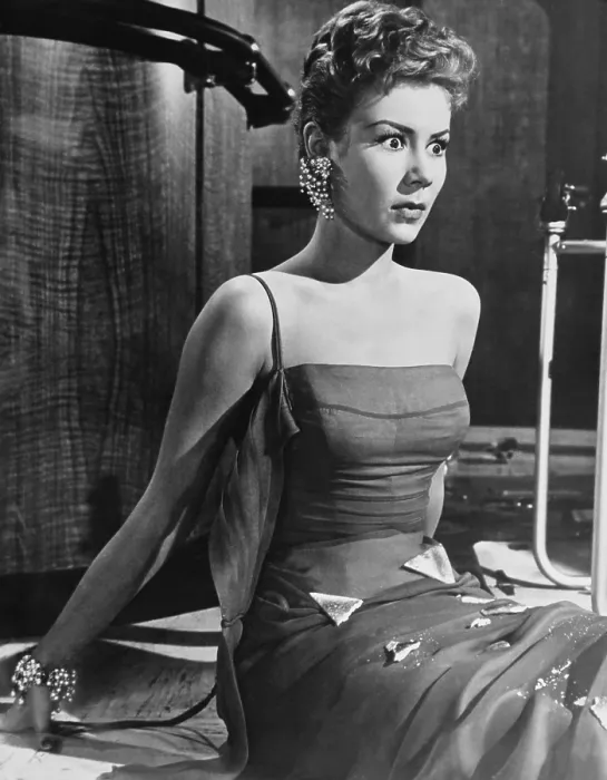 Framed Print : THE BIRDS AND THE BEES, Mitzi Gaynor, 1956 Framed Print : THE BIRDS AND THE BEES, Mitzi Gaynor, 1956