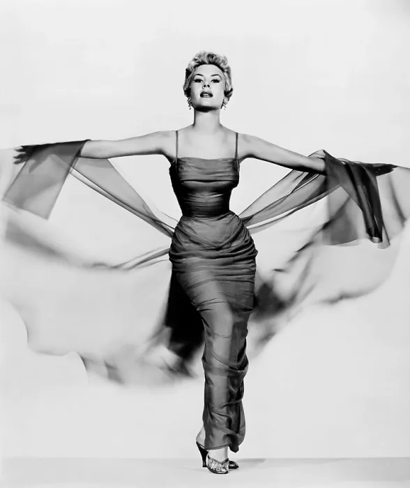 Framed Print : THE BIRDS AND THE BEES, Mitzi Gaynor, in a gown by Edith Head, 1956 Framed Print : THE BIRDS AND THE BEES, Mitzi Gaynor, in a gown by Edith Head, 1956