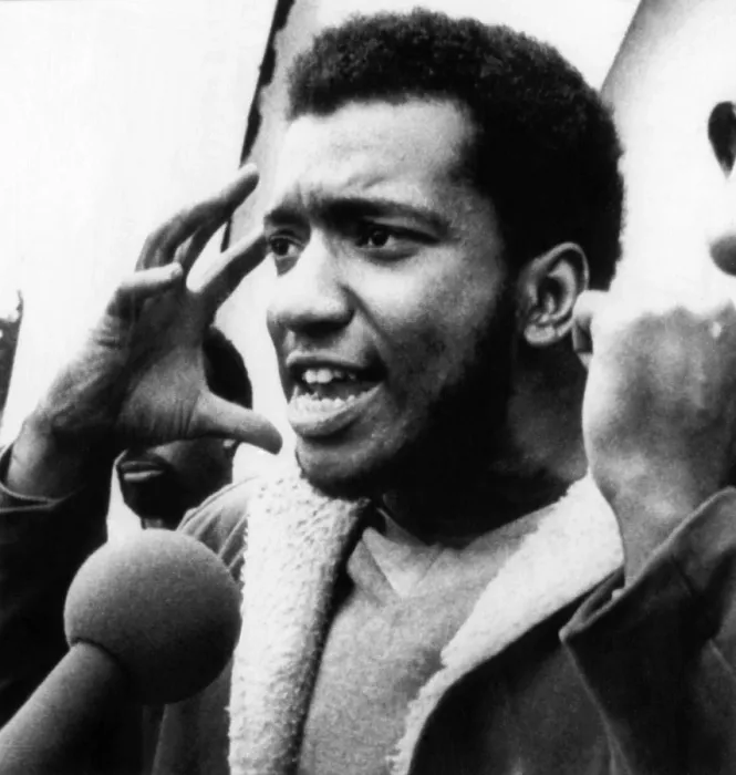 Framed Print : Black Panther Fred Hampton. ca 1968. Courtesy: CSU Archives / Everett Collection Framed Print : Black Panther Fred Hampton. ca 1968. Courtesy: CSU Archives / Everett Collection