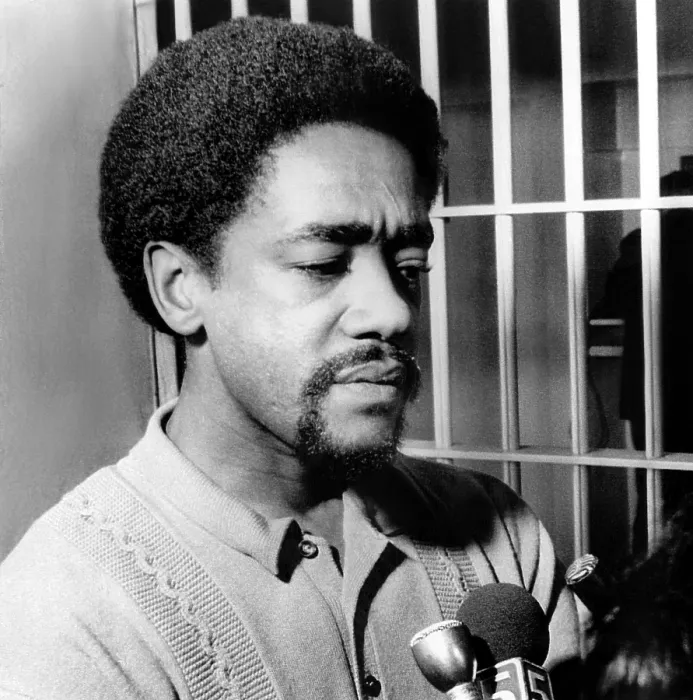 Framed Print : Black Panther leader Bobby Seale returns to his jail cell in San Fransisco awaitng extradition for a Connecticut murder case. November 11, 1969 Framed Print : Black Panther leader Bobby Seale returns to his jail cell in San Fransisco awaitng extradition for a Connecticut murder case. November 11, 1969