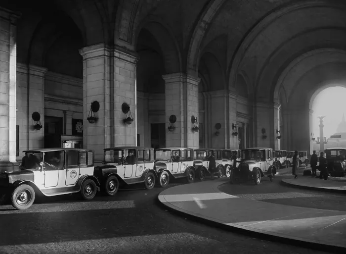 Framed Print : Black and White Taxi Co. standing at Union Station, Washington, D.C. 1924 (BSLOC_2016_10_121)