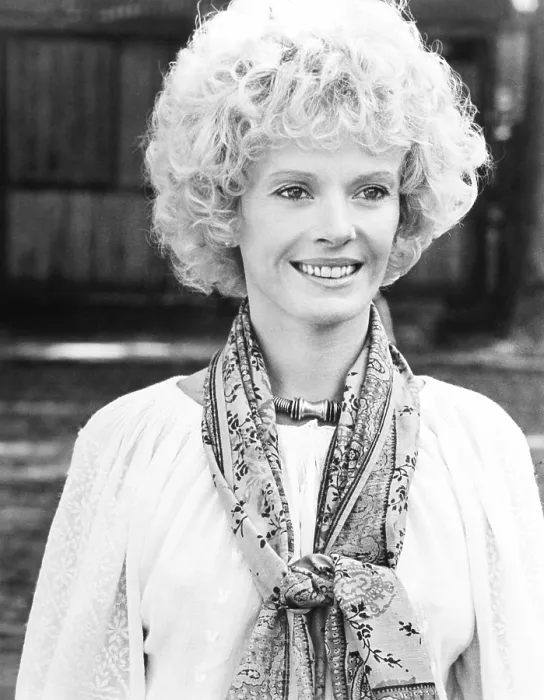 Framed Print : THE BLACK WINDMILL, Delphine Seyrig, 1974