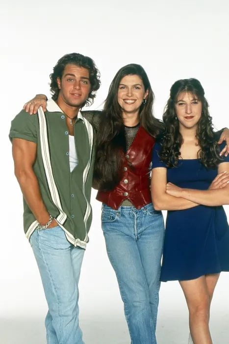 Framed Print : BLOSSOM, from left: Joey Lawrence, Finola Hughes, Mayim Bialik, (1990-1995)