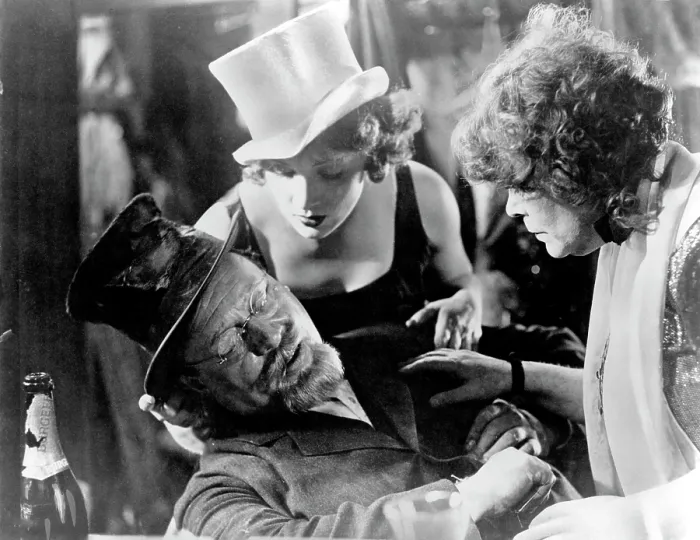 Framed Print : THE BLUE ANGEL, (aka DER BLAUE ENGEL), Emil Jannings, Marlene Dietrich, Rosa Valetti, 1930