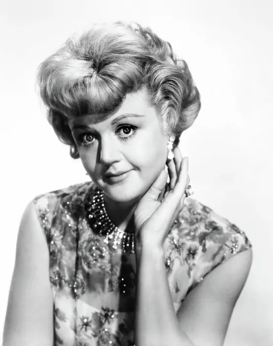 Framed Print : BLUE HAWAII, Angela Lansbury, 1961