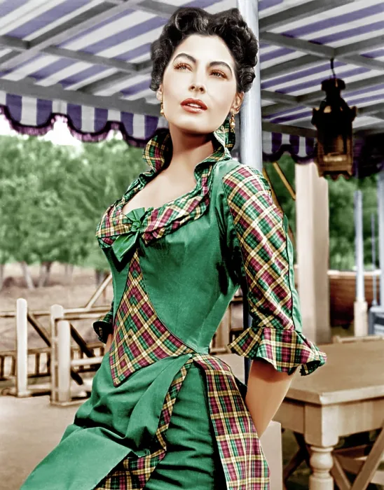Framed Print : SHOW BOAT, Ava Gardner, 1951 Framed Print : SHOW BOAT, Ava Gardner, 1951
