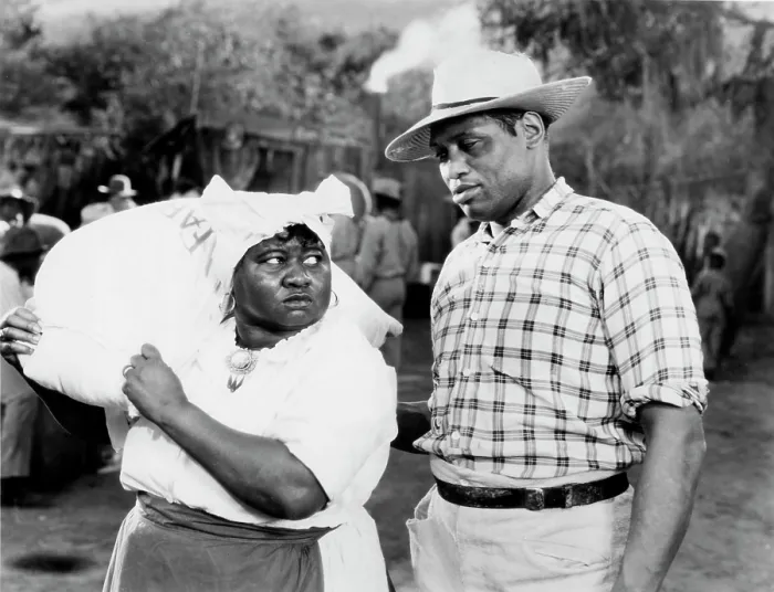 Framed Print : SHOW BOAT, Hattie McDaniel, Paul Robeson, 1936 Framed Print : SHOW BOAT, Hattie McDaniel, Paul Robeson, 1936