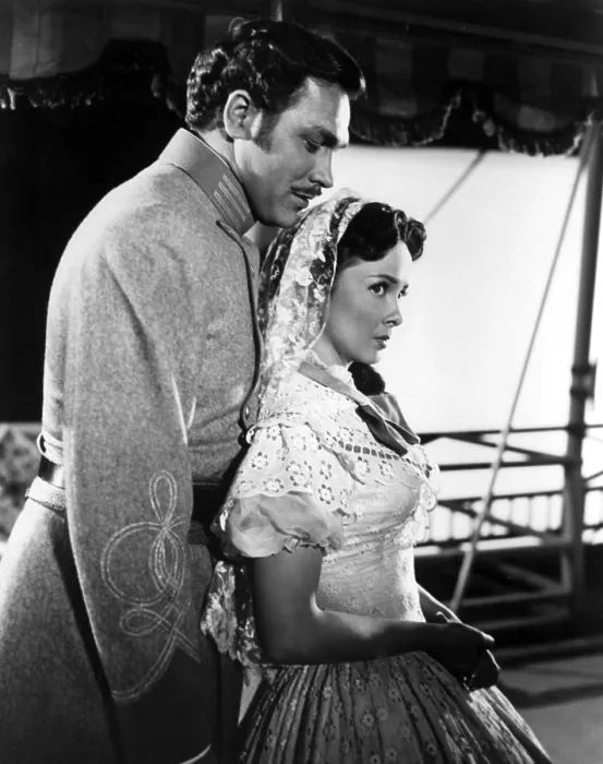 Framed Print : SHOW BOAT, Howard Keel, Kathryn Grayson, 1951 Framed Print : SHOW BOAT, Howard Keel, Kathryn Grayson, 1951