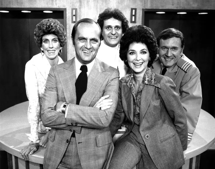 Framed Print : THE BOB NEWHART SHOW, from left: Marcia Wallace, Bob Newhart, Peter Bonerz, Suzanne Pleshette, Bill Daily, 1972-78 Framed Print : THE BOB NEWHART SHOW, from left: Marcia Wallace, Bob Newhart, Peter Bonerz, Suzanne Pleshette, Bill Daily, 1972-78
