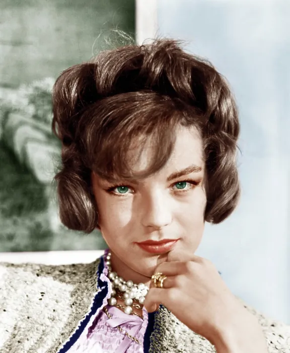 Framed Print : BOCCACCIO 70, Romy Schneider, 1962 Framed Print : BOCCACCIO 70, Romy Schneider, 1962