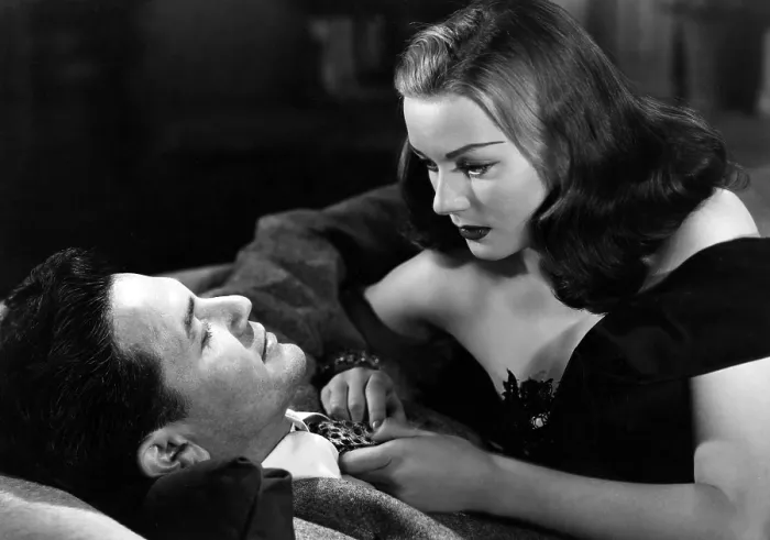 Framed Print : BODY AND SOUL, John Garfield, Hazel Brooks, 1947