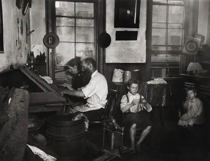 Framed Print : A Bohemian family of four makes cigars working in their tenement home. They will earn $3.75 ($93.45 in 2017 dollars) for 100 cigars and can produce about 300 per week Framed Print : A Bohemian family of four makes cigars working in their tenement home. They will earn $3.75 ($93.45 in 2017 dollars) for 100 cigars and can produce about 300 per week