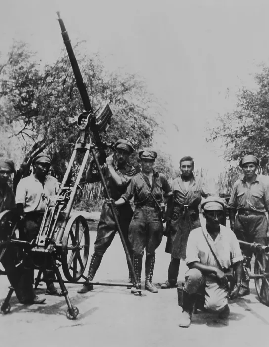 Framed Print : Bolivians train anti-air gun on Paraguayan airplane on May 24, 1934. The Chaco War was fought over the Chaco Boreal wilderness region and lasted from 1932-35. (BSLOC_2013_9_108)