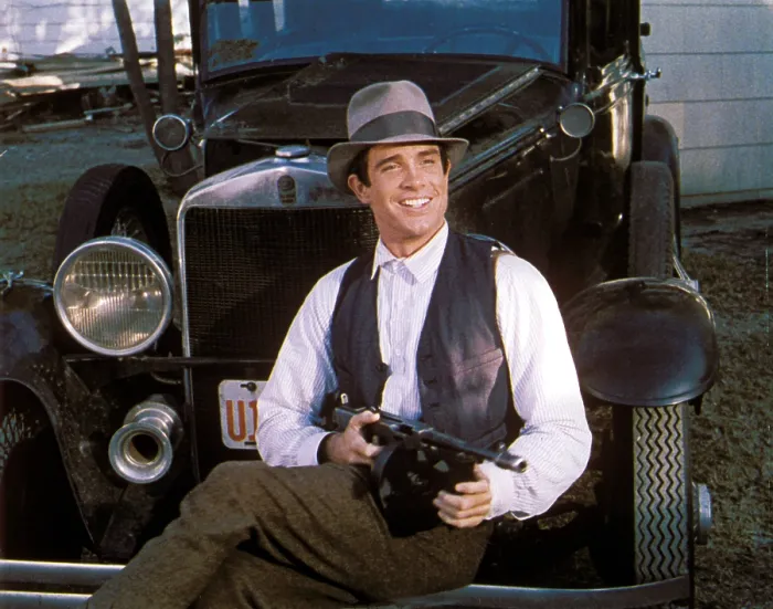 Framed Print : BONNIE AND CLYDE, Warren Beatty, 1967 Framed Print : BONNIE AND CLYDE, Warren Beatty, 1967