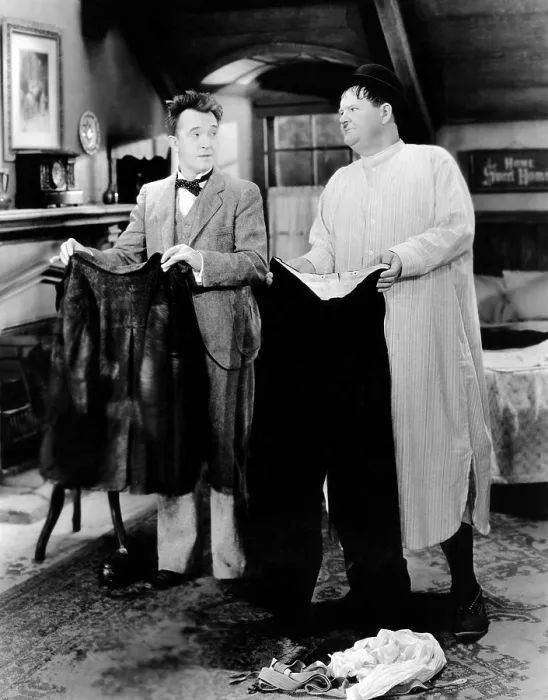 Framed Print : BONNIE SCOTLAND, from left: Stan Laurel, Oliver Hardy, 1935
