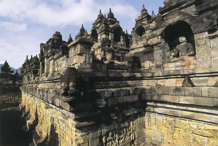 Framed Print : Borobudur Temple. 9th c. INDONESIA. CENTRAL JAVA. Borobudur. AISA / Everett Collection**US SALES ONLY** Framed Print : Borobudur Temple. 9th c. INDONESIA. CENTRAL JAVA. Borobudur. AISA / Everett Collection**US SALES ONLY**