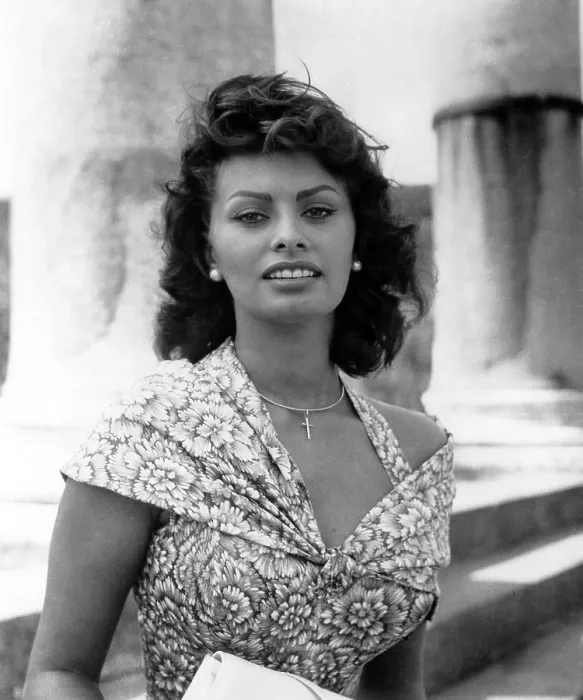 Framed Print : BOY ON A DOLPHIN, Sophia Loren, 1957. TM and Copyright (c) 20th Century Fox Film Corp. All rights reserved. Courtesy: Everett Collection Framed Print : BOY ON A DOLPHIN, Sophia Loren, 1957. TM and Copyright (c) 20th Century Fox Film Corp. All rights reserved. Courtesy: Everett Collection