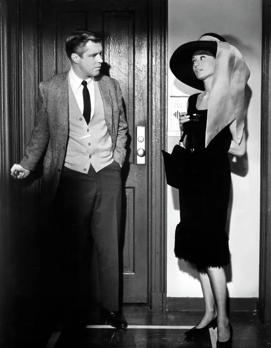 Framed Print : BREAKFAST AT TIFFANY'S, George Peppard, Audrey Hepburn, 1961