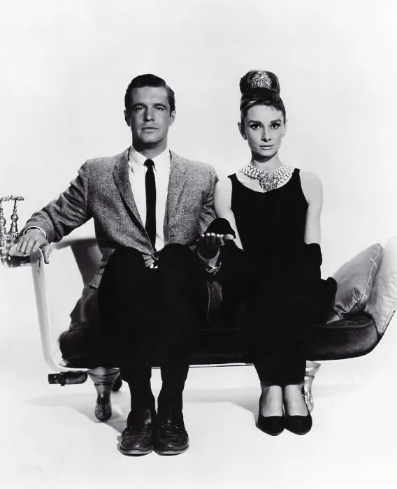 Framed Print : BREAKFAST AT TIFFANY'S, from left: George Peppard, Audrey Hepburn, 1961