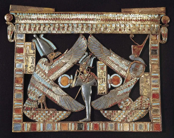 Framed Print : Breastplate depicting Osiris. 1361 -1352 BC. Tutankhamun's Tomb. Made in gold, lapis lazuli and precious stones. Egyptian art. New Kingdom. Jewelry. EGYPT. Cairo