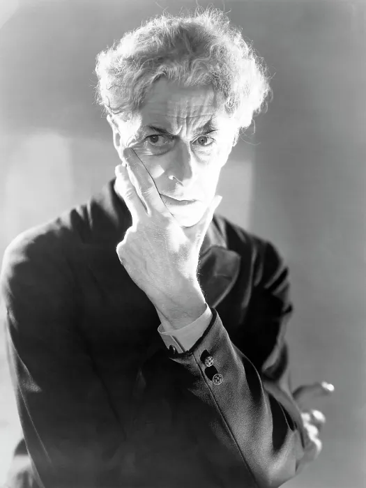 Framed Print : BRIDE OF FRANKENSTEIN, Ernest Thesiger, 1935 Framed Print : BRIDE OF FRANKENSTEIN, Ernest Thesiger, 1935