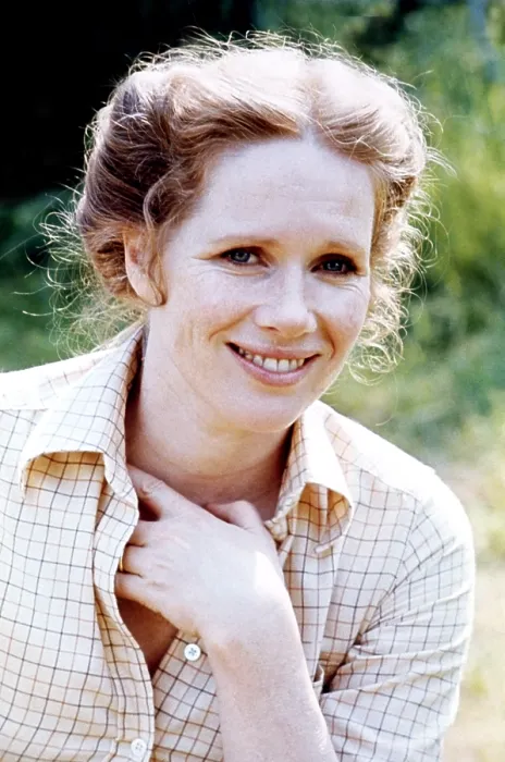 Framed Print : A BRIDGE TOO FAR, Liv Ullmann, 1977