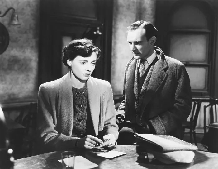 Framed Print : BRIEF ENCOUNTER, from left: Celia Johnson, Trevor Howard, 1945 Framed Print : BRIEF ENCOUNTER, from left: Celia Johnson, Trevor Howard, 1945