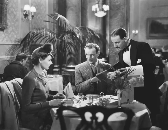 Framed Print : BRIEF ENCOUNTER, from left: Celia Johnson, Trevor Howard, Alfie Bass, 1945