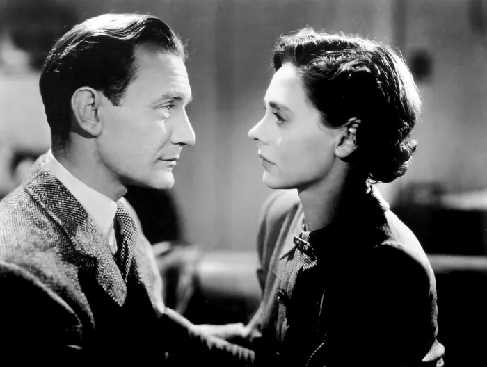 Framed Print : BRIEF ENCOUNTER, Trevor Howard, Celia Johnson, 1945