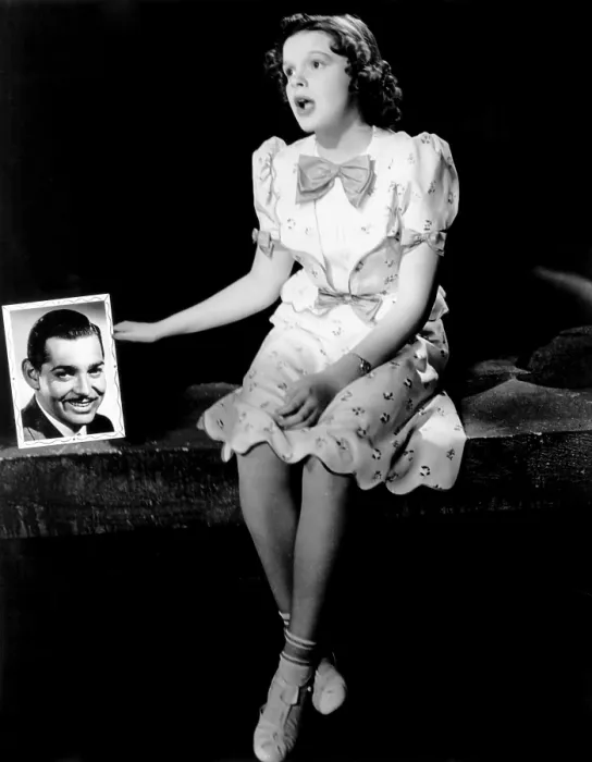 Framed Print : BROADWAY MELODY OF 1938, Judy Garland, singing You Made Me Love You to Clark Gable, 1937