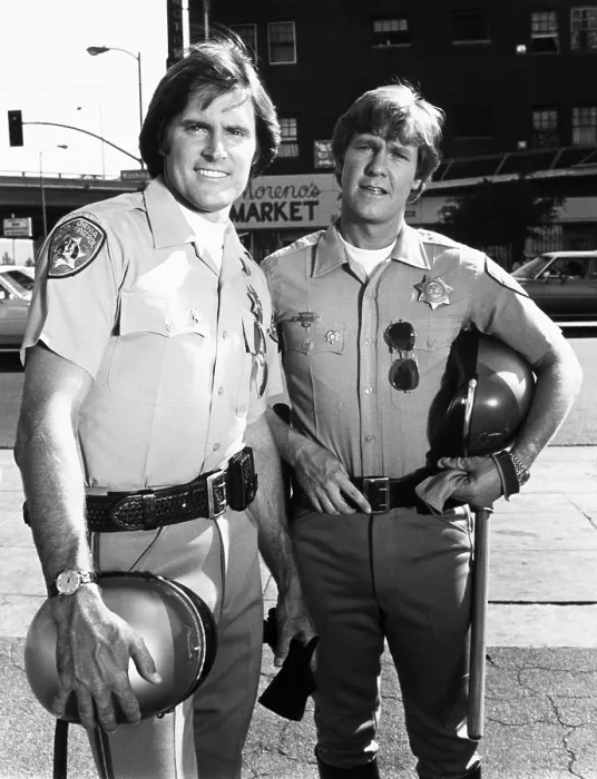 Framed Print : Bruce Jenner as Officer Steve McLeish with Larry Wilcox playing Jon Baker on CHiPs