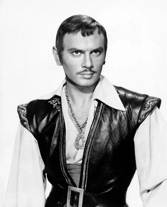 Framed Print : THE BUCCANEER, Yul Brynner, 1958