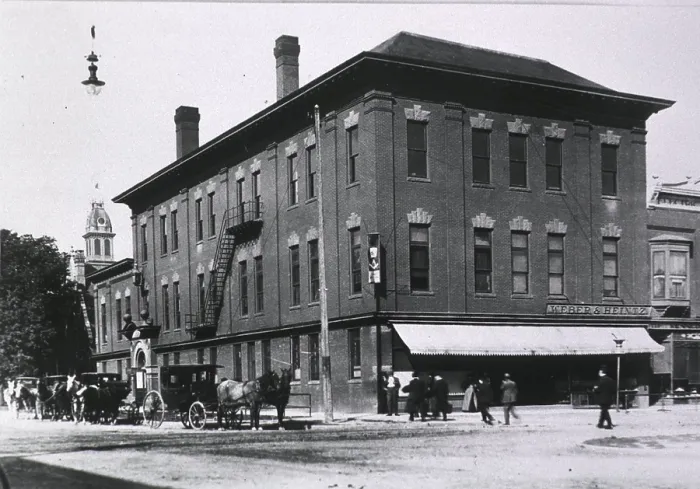 Framed Print : Building housing the medical office shared by Mayo brothers and their father in Rochester, Minnesota from 1901-1914. Mayo Clinic evolved from their frontier practice Framed Print : Building housing the medical office shared by Mayo brothers and their father in Rochester, Minnesota from 1901-1914. Mayo Clinic evolved from their frontier practice