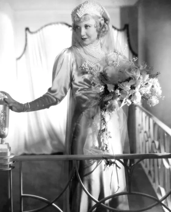 Framed Print : BULLDOG DRUMMOND STRIKES BACK, Una Merkel, 1934. TM and Copyright 20th Century Fox Film Corp. All rights reserved / courtesy Everett Collection Framed Print : BULLDOG DRUMMOND STRIKES BACK, Una Merkel, 1934. TM and Copyright 20th Century Fox Film Corp. All rights reserved / courtesy Everett Collection