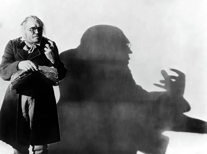 Framed Print : THE CABINET OF DR. CALIGARI, (aka THE CABINET OF DOCTOR CALIGARI, aka DAS CABINET DES DR. CALIGARI), Werner Krauss, 1920