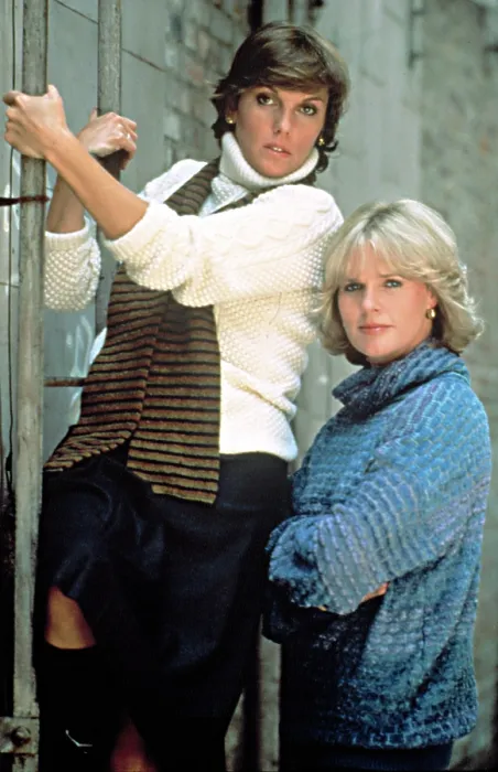 Framed Print : CAGNEY AND LACEY, Tyne Daly, Sharon Gless, 1982-1988