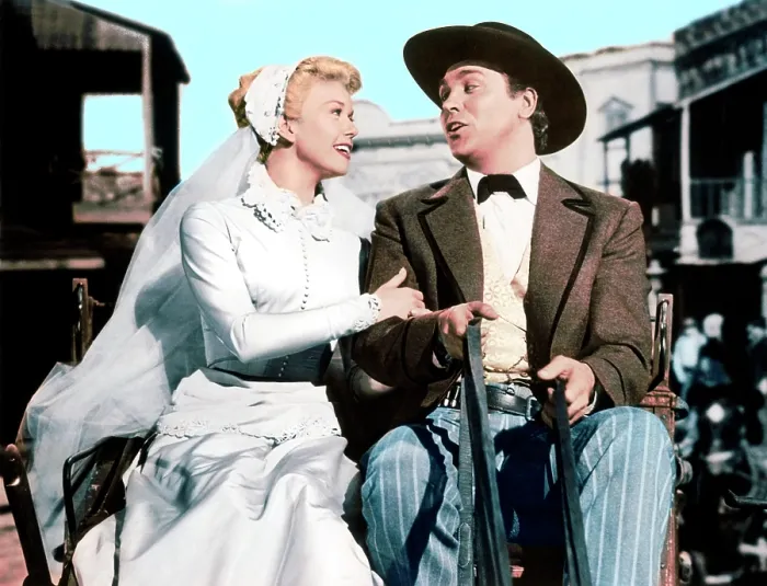 Framed Print : CALAMITY JANE, from left: Doris Day, Howard Keel, 1953 Framed Print : CALAMITY JANE, from left: Doris Day, Howard Keel, 1953