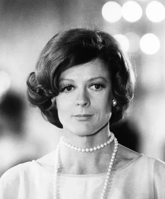 Framed Print : CALIFORNIA SUITE, Maggie Smith, 1978, (c) Columbia Pictures / courtesy Everett Collection