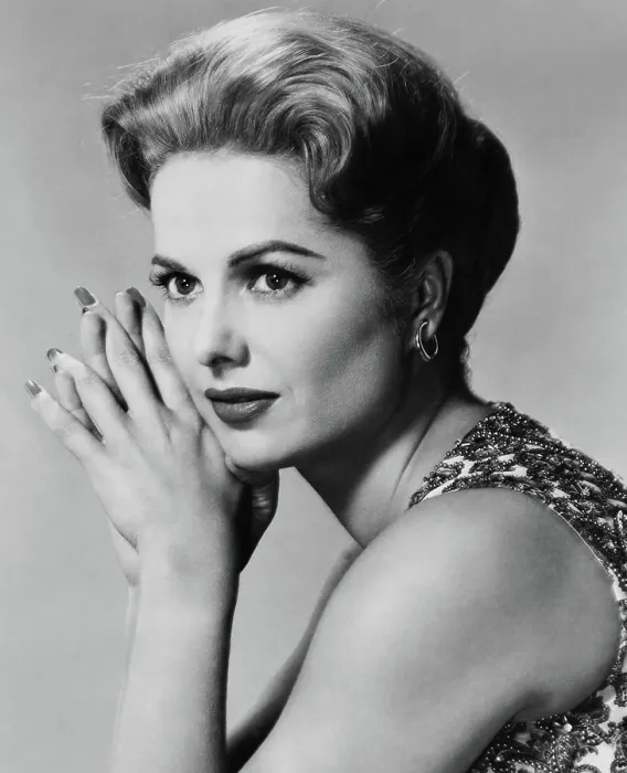 Framed Print : SOME CAME RUNNING, Martha Hyer, 1958