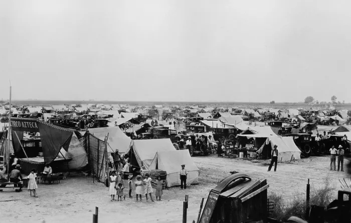 Framed Print : Camp of Striking Mexican American migrant camp. Corcoran, CA. Oct. 1933. The women and girls in the foreground are bound for the picket line. (BSLOC_2013_6_92)