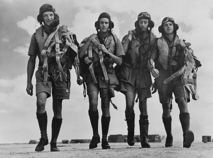 Framed Print : Canadian pilots arriving in the Middle East for service with the British Royal Air Force (R.A.F.). 1942 during World War 2. (BSLOC_2013_14_12)