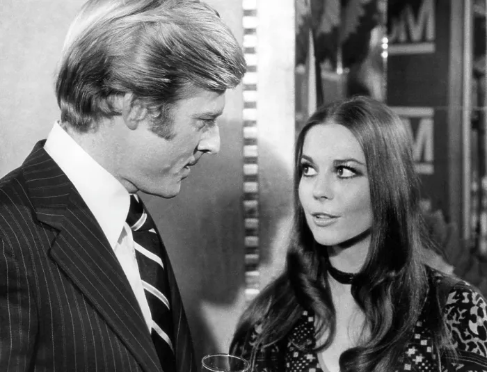Framed Print : THE CANDIDATE, Robert Redford, Natalie Wood, 1972