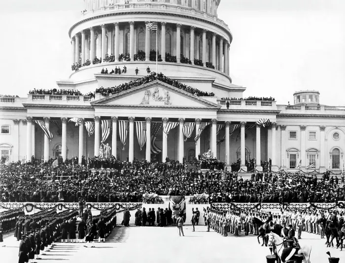 Framed Print : The capitol building in Washington D.C. on the day that Theodore Roosevelt took the oath of office as President of the United States, March 4, 1905