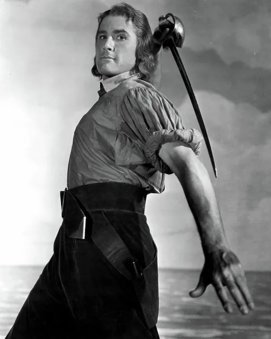 Framed Print : CAPTAIN BLOOD, Errol Flynn, 1935 Framed Print : CAPTAIN BLOOD, Errol Flynn, 1935