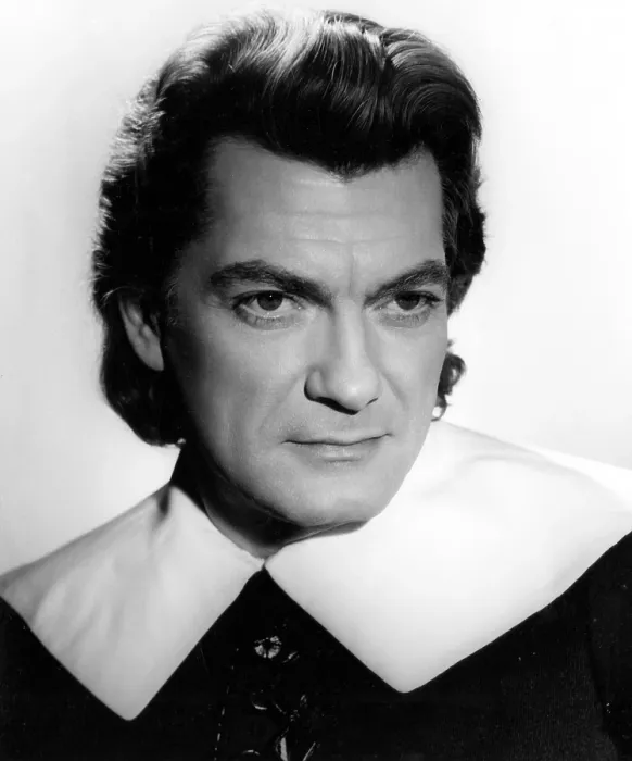 Framed Print : CAPTAIN FRACASSA, (aka LE CAPITAINE FRACASSE), Jean Marais, 1961