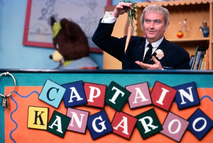 Framed Print : CAPTAIN KANGAROO, Bob Keeshan (1961), 1955-84 Framed Print : CAPTAIN KANGAROO, Bob Keeshan (1961), 1955-84